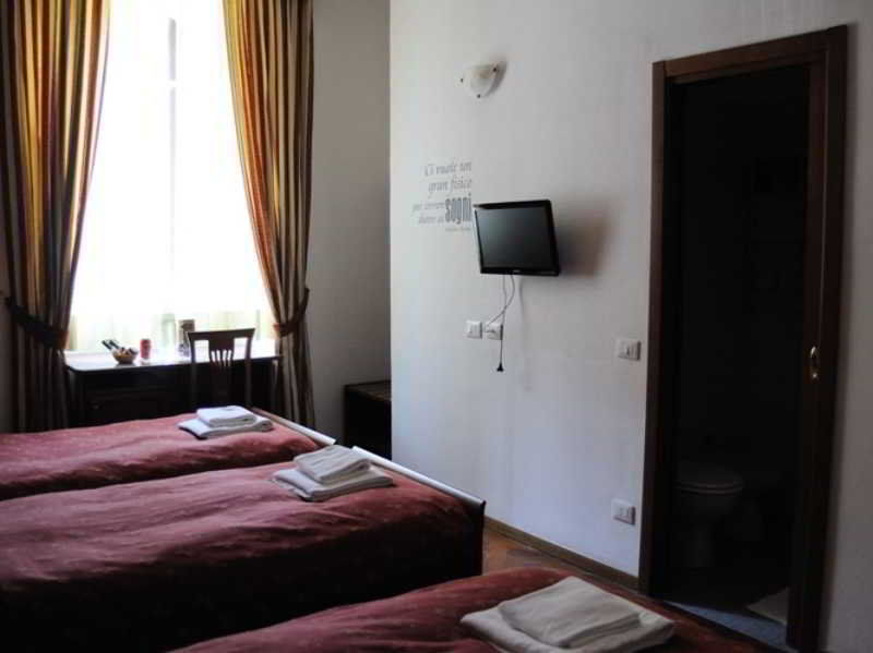 Hotel Edy Milano Ngoại thất bức ảnh