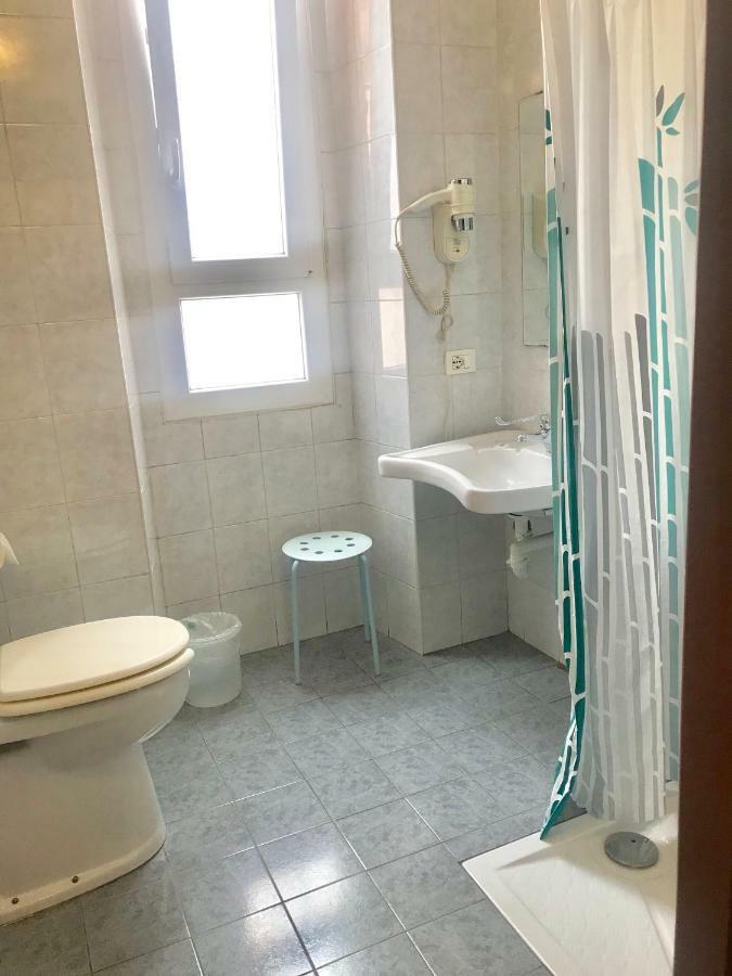 Hotel Edy Milano Ngoại thất bức ảnh