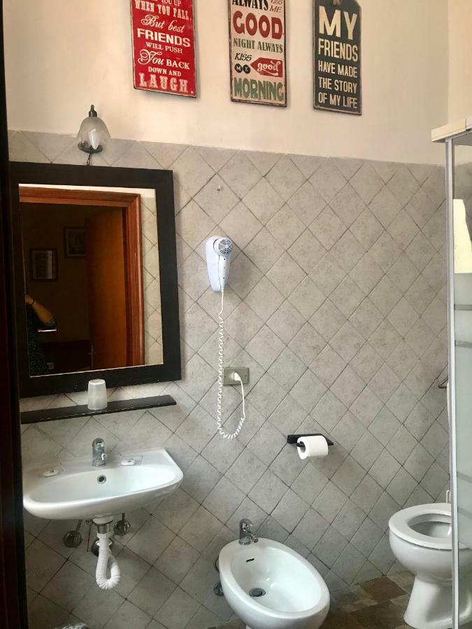 Hotel Edy Milano Ngoại thất bức ảnh